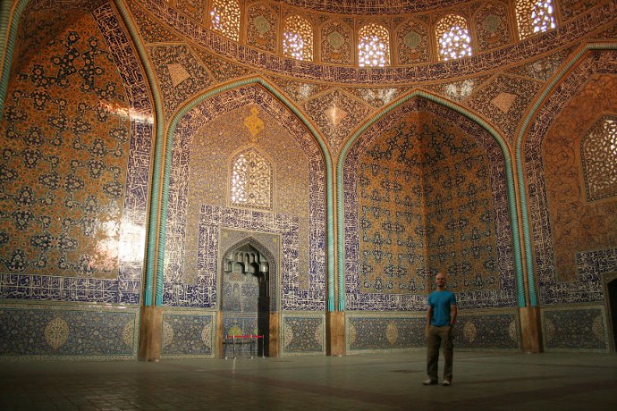 Sheikh Lotfollah Mosque, Isfahan, Iran